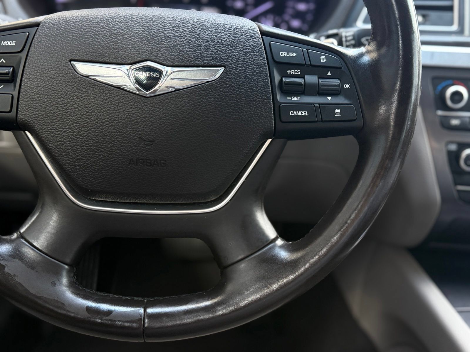 Used 2020 Genesis G80 3.8 AWD/4WD image 27
