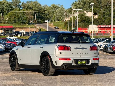 Used 2019 MINI Cooper Clubman S w/ Premium Package AWD/4WD image 2