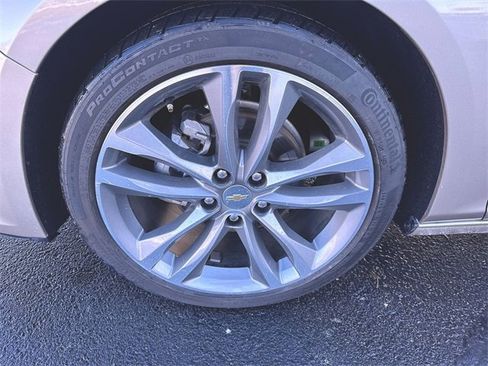 Used 2024 Chevrolet Malibu LT image 33