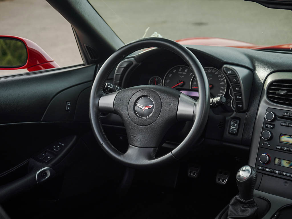 Used 2007 Chevrolet Corvette Convertible w/ Performance Package RWD image 14