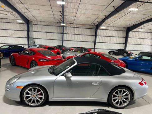 Used 2007 Porsche 911 Carrera S RWD image 2