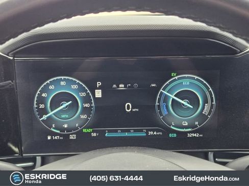 Used 2024 Hyundai Elantra Limited FWD image 17