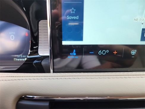 New 2026 Lincoln Corsair Premiere image 23