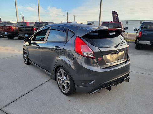 Used 2019 Ford Fiesta ST FWD image 2
