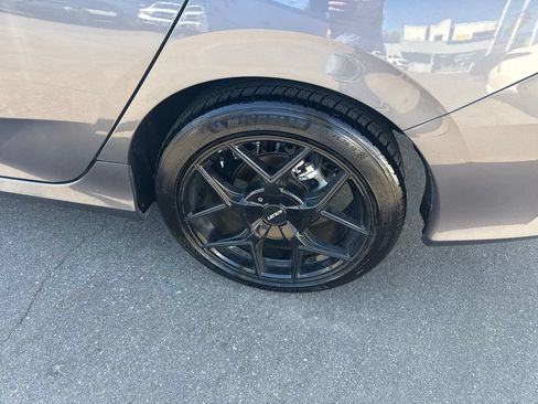 Used 2017 Honda Civic LX image 7
