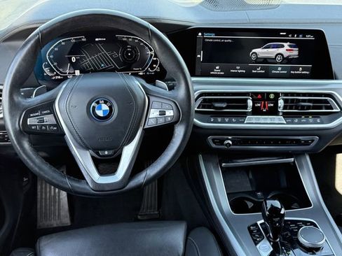 Used 2022 BMW X5 xDrive45e w/ Luxury Seating Package image 12