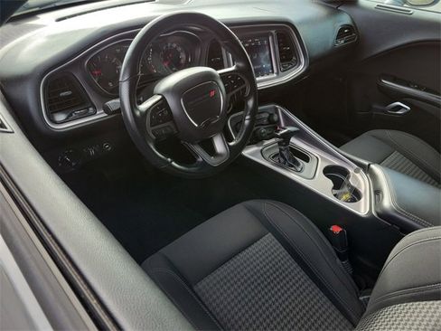 Used 2019 Dodge Challenger SXT w/ Blacktop Package image 6