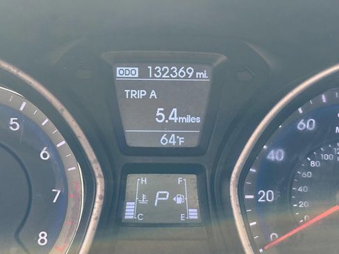 Used 2014 Hyundai Elantra GT image 26