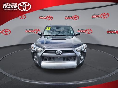 Used 2023 Toyota 4Runner TRD Off-Road Premium w/ Off Road Premium Plus Package AWD/4WD image 3