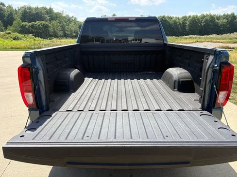 Used 2024 GMC Sierra 1500 SLE AWD/4WD image 50