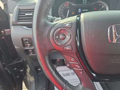 Used 2020 Honda Ridgeline RTL-E image 18