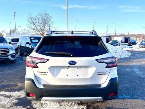 Used 2025 Subaru Outback Touring XT w/ Popular Package #2 image 9
