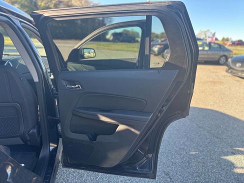 Used 2014 GMC Terrain SLE image 21