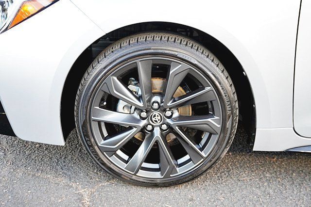 Used 2026 Toyota Corolla SE FWD image 15