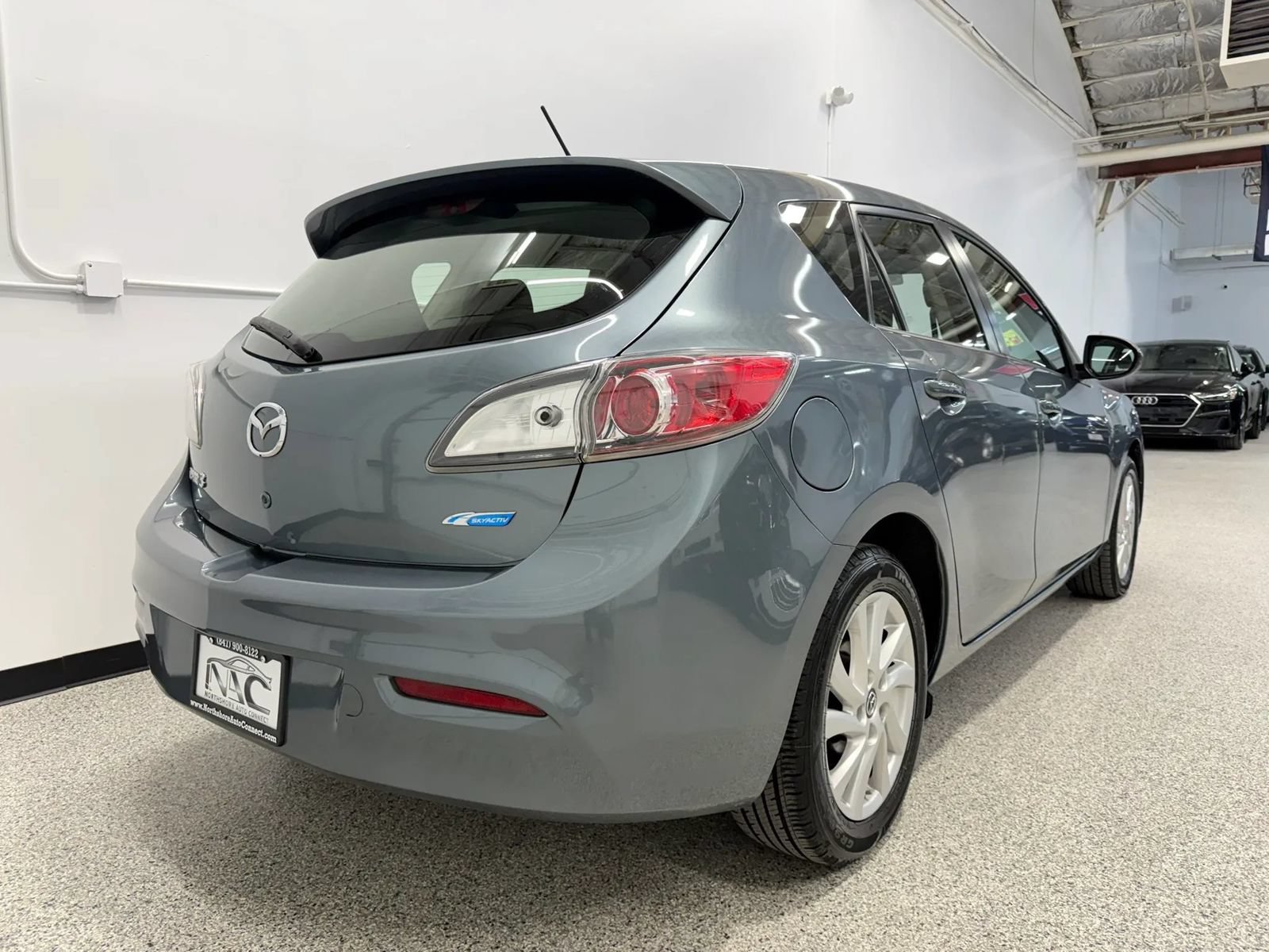 Used 2013 MAZDA MAZDA3 i Touring FWD image 16