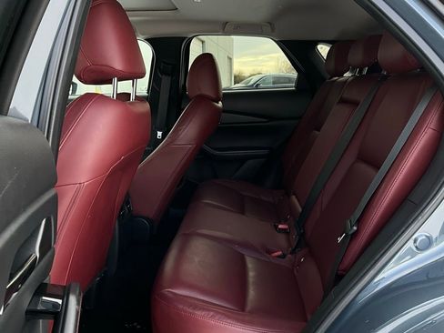 Used 2025 MAZDA CX-30 AWD 2.5 S w/ Preferred Package image 12