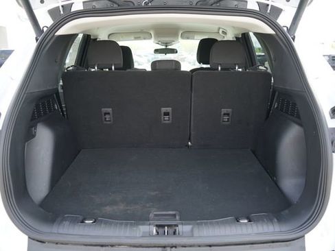 Certified 2023 Ford Escape Active AWD/4WD image 7