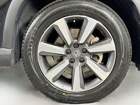 Used 2023 Honda Pilot Touring image 31