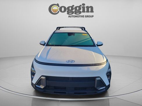 Used 2024 Hyundai Kona SEL w/ Convenience Package image 12