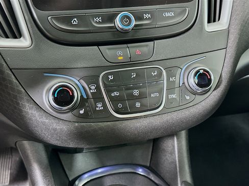 Used 2023 Chevrolet Malibu LT image 22