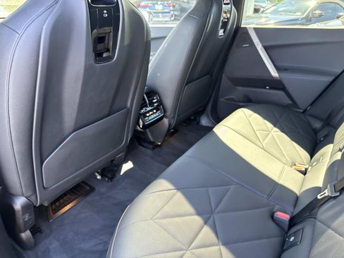 Used 2025 BMW iX xDrive50 w/ Premium Package image 10