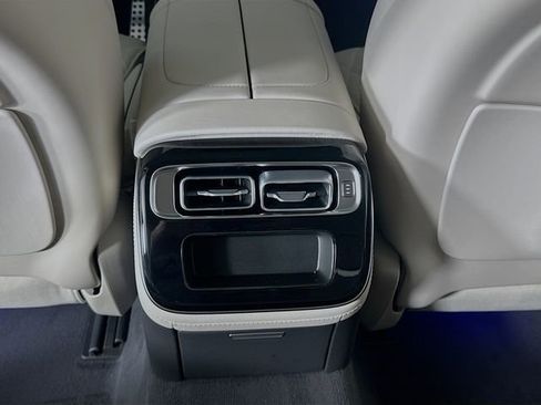 New 2026 Mercedes-Benz S 580 4MATIC Sedan image 26