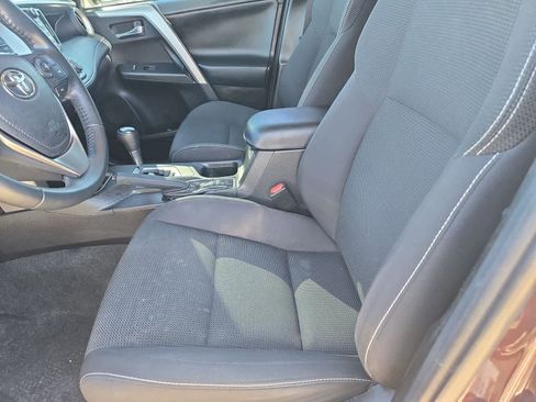 Used 2018 Toyota RAV4 Adventure image 16