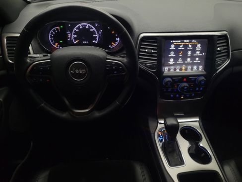 Used 2018 Jeep Grand Cherokee Altitude image 22