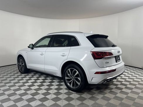 Certified 2023 Audi Q5 2.0T Premium Plus w/ Premium Plus Package image 5