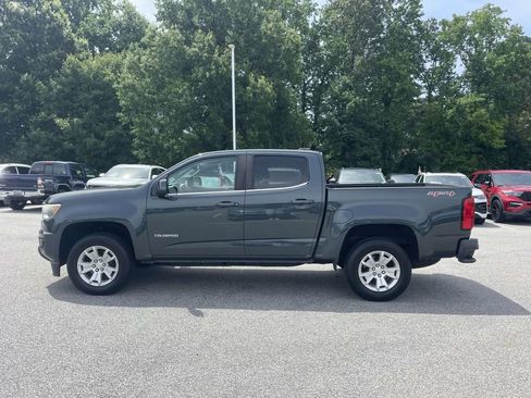Used 2017 Chevrolet Colorado LT AWD/4WD image 4