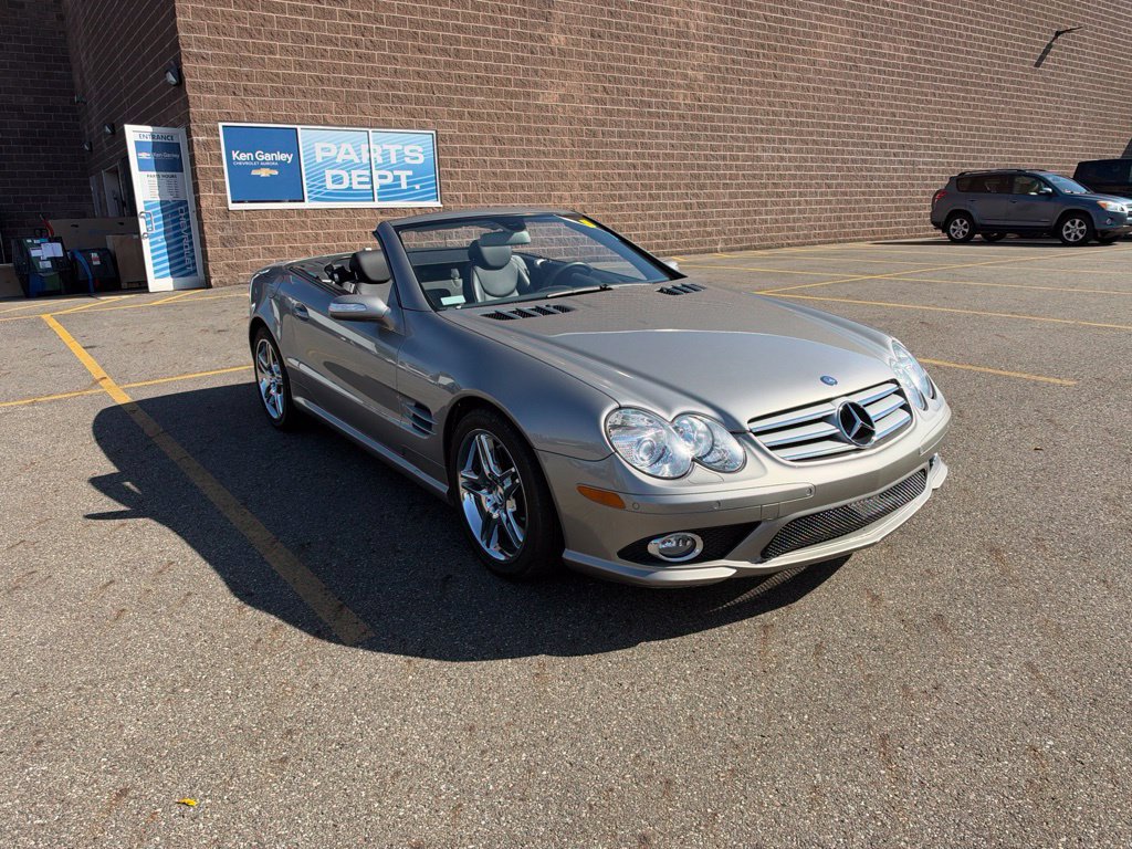 Used 2008 Mercedes-Benz SL 550 image 2