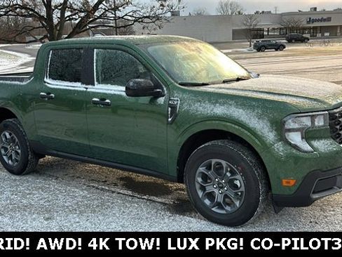 New 2025 Ford Maverick XLT w/ Equipment Group 301A image 34