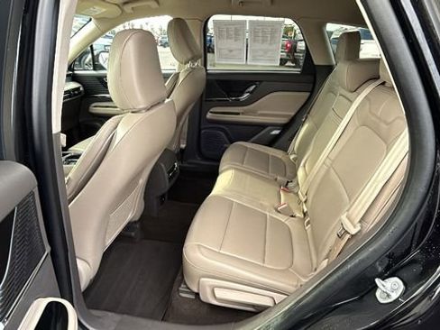 Used 2022 Lincoln Corsair FWD image 15