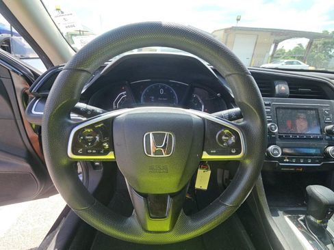 Used 2019 Honda Civic LX image 8