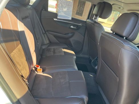 Used 2014 Chevrolet Impala LT w/ Premium Seating Package image 15