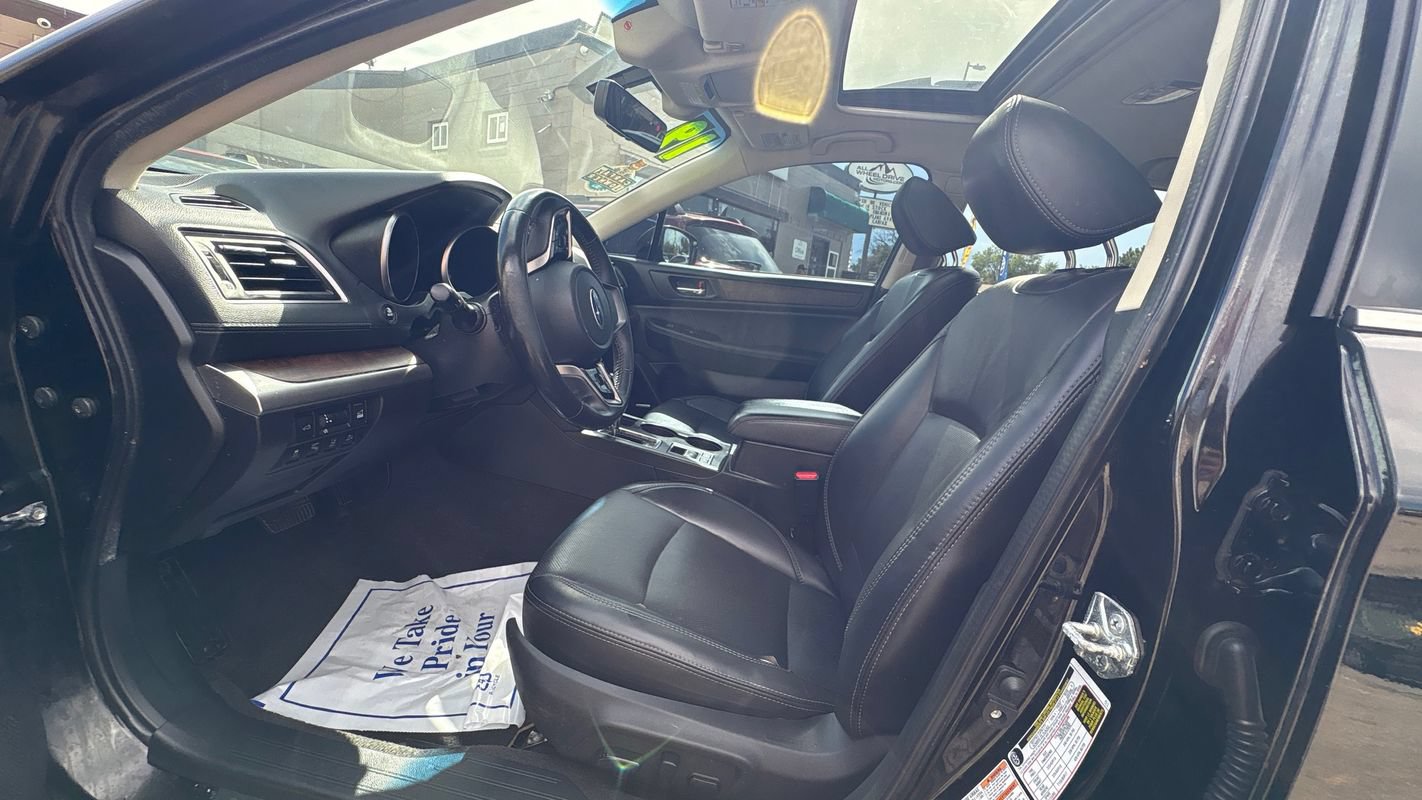 Used 2019 Subaru Outback 2.5i Limited AWD/4WD image 21