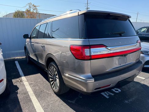Used 2019 Lincoln Navigator L Reserve w/ Cargo Package image 10