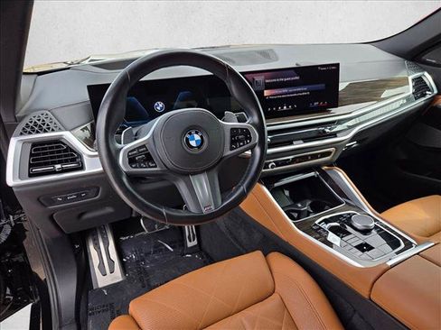 Certified 2024 BMW X6 xDrive40i w/ Premium Package AWD/4WD image 13