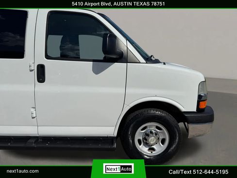 Used 2014 Chevrolet Express 3500 LT w/ LT Preferred Equipment Group RWD image 5