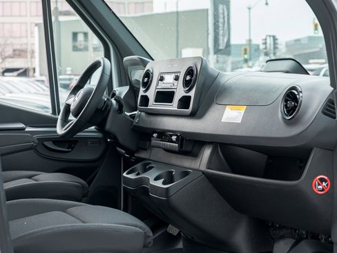 New 2026 Mercedes-Benz Sprinter 2500 image 22