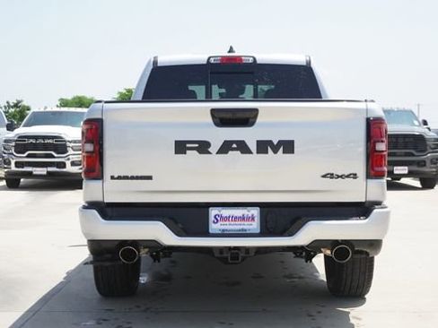 New 2026 RAM 1500 Laramie w/ Night Edition AWD/4WD image 8