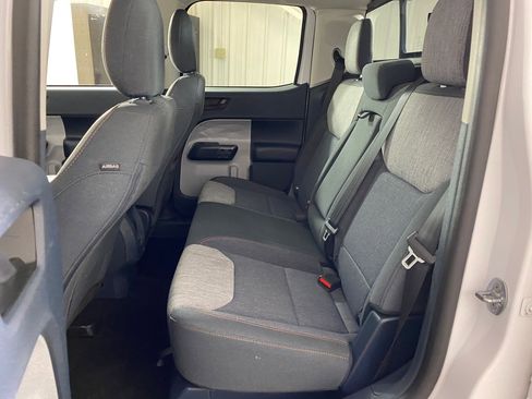 Used 2023 Ford Maverick XLT image 13