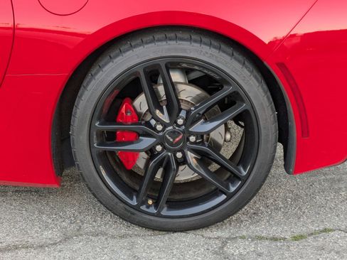 Used 2016 Chevrolet Corvette Stingray Coupe w/ 3LT Preferred Equipment Group image 9