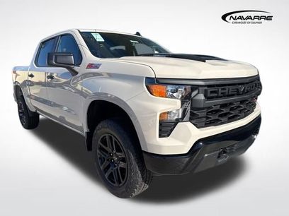 New 2026 Chevrolet Silverado 1500 Custom Trail Boss w/ Turbomax Blackout Package