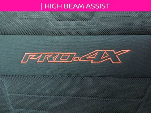 Used 2025 Nissan Frontier PRO-4X image 18