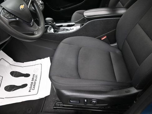 Used 2024 Chevrolet Malibu LT FWD image 15
