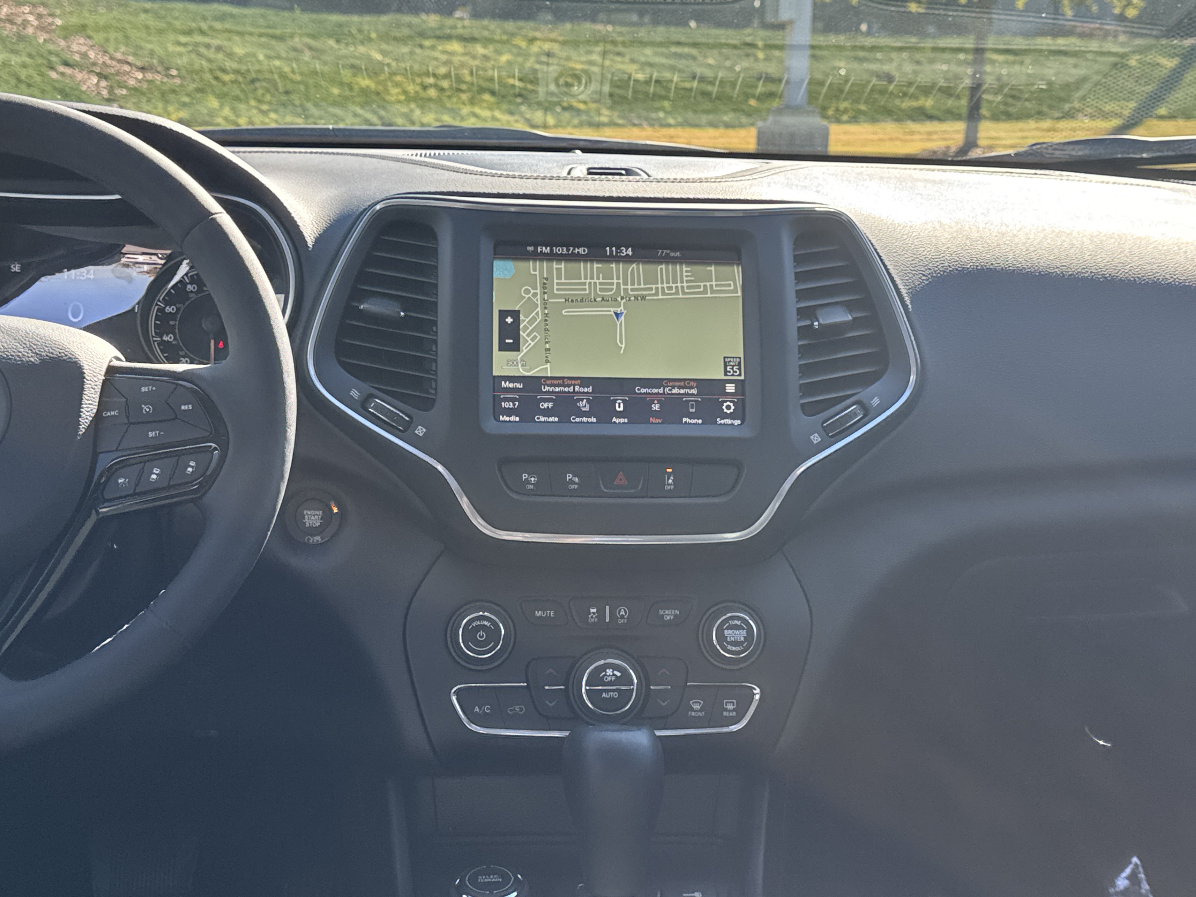 Used 2023 Jeep Cherokee Altitude Lux AWD/4WD image 31
