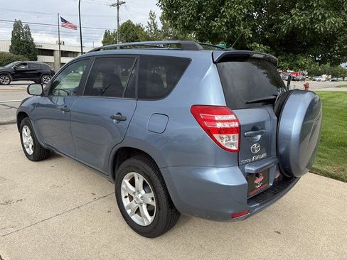 Used 2009 Toyota RAV4 4WD V6 w/ Tow Prep Pkg image 7