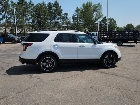 Used 2014 Ford Explorer Sport w/ Equipment Group 401A AWD/4WD image 9