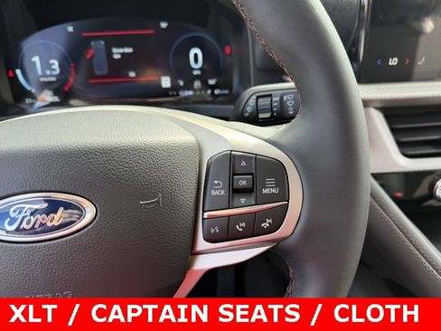 New 2025 Ford Explorer Active image 24